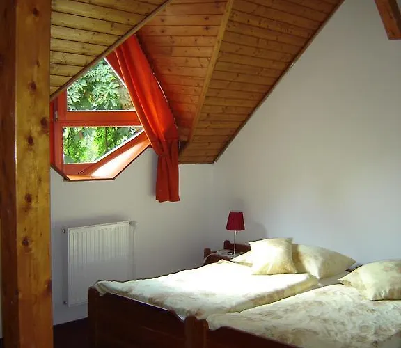 Vadgesztenye Panzio Pécs